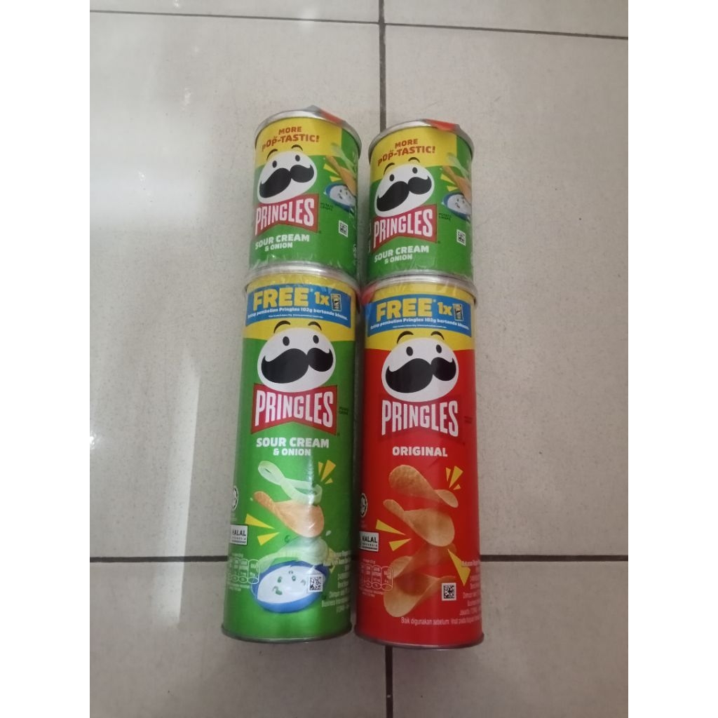 PRINGLES 102 GR GRATIS YANG KECIL