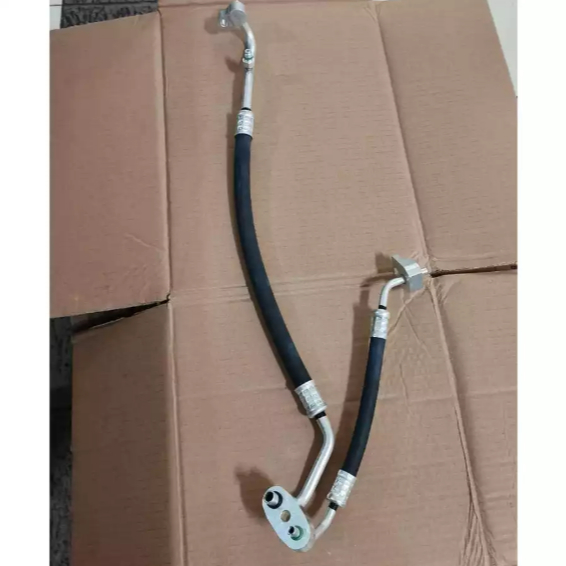 Selang compressor AC CHEVROLET SPIN 1200cc AVEO SONIC ( TIDAK ADA GARANSI )