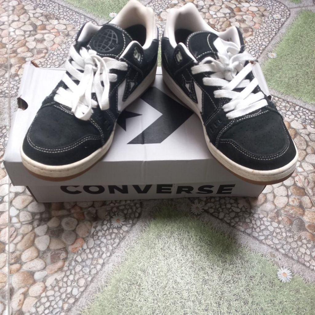 Sepatu Converse AS-1 Pro OX Black/White/Gum