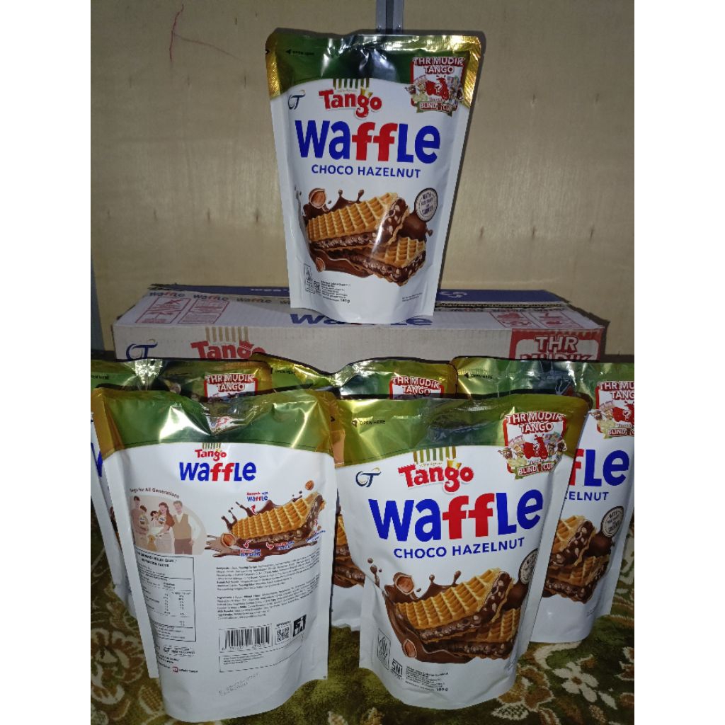 Tango waffle choco hazelnut pouch JUMBO