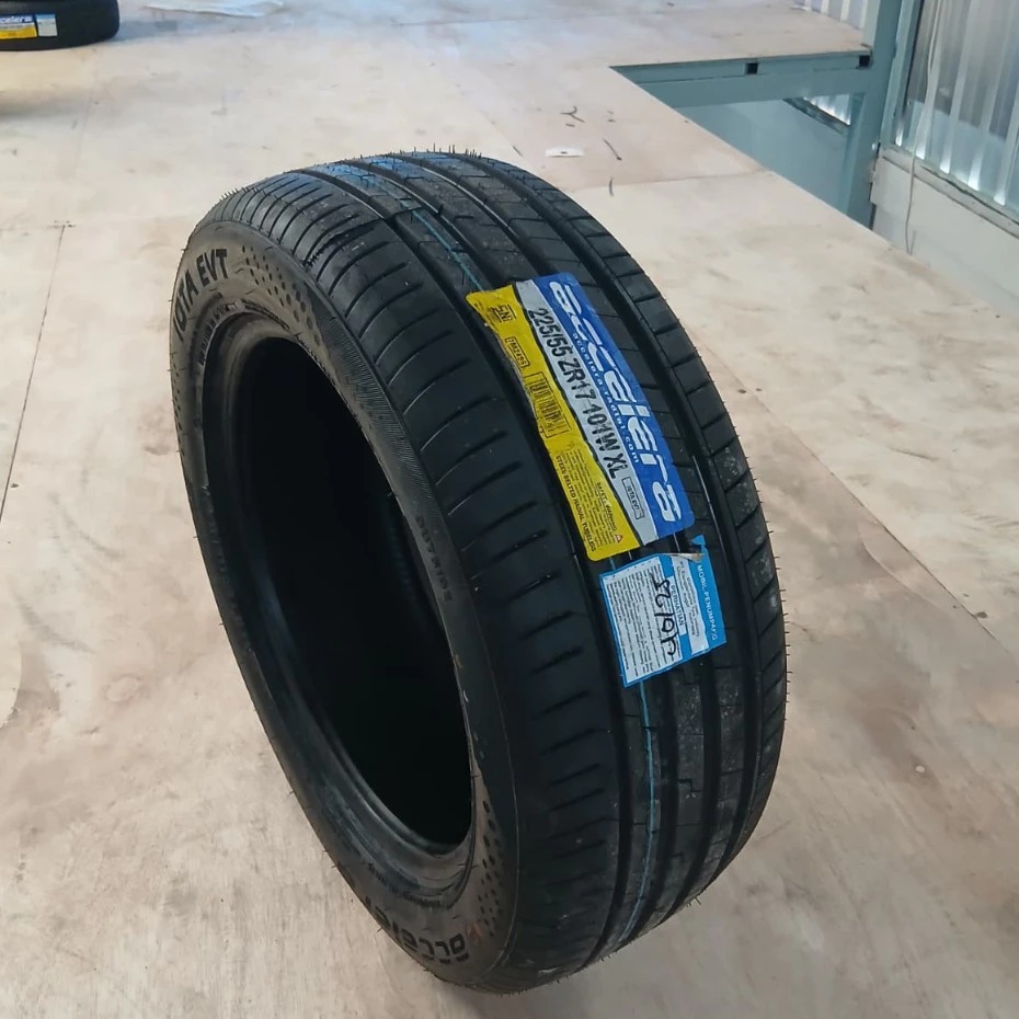 Ban Mobil Accelera Iota EVT 225/55 R17 Iota Evt Ban Mobil Rush Terios Innova Ring17