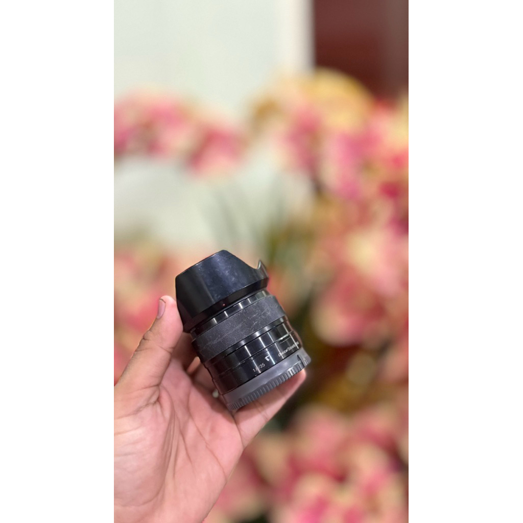 lensa sony 35 mm f1,8 bukan lensa sony 85mm bukan lensa sony 50mm