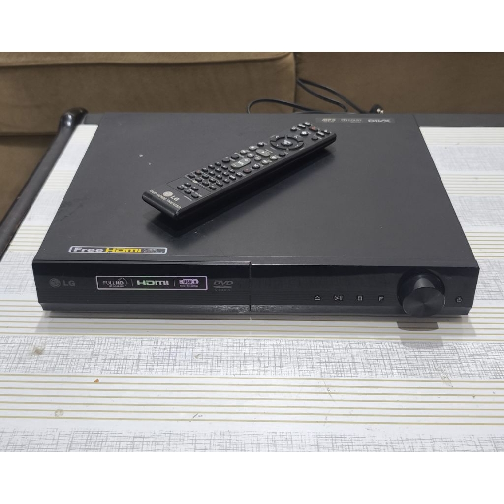 Jual Ampli dvd home theater LG dh4220s bekas normal