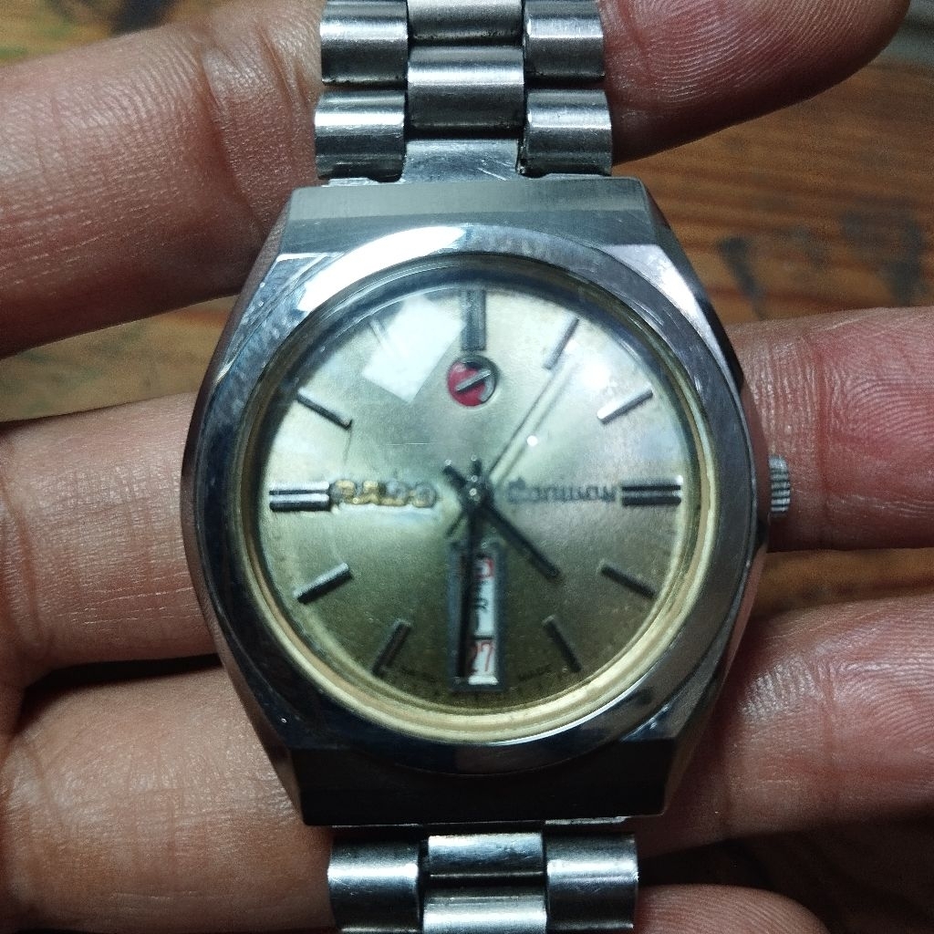 jam tangan pria vintage Rado Conway yang merupakan buatan Swiss