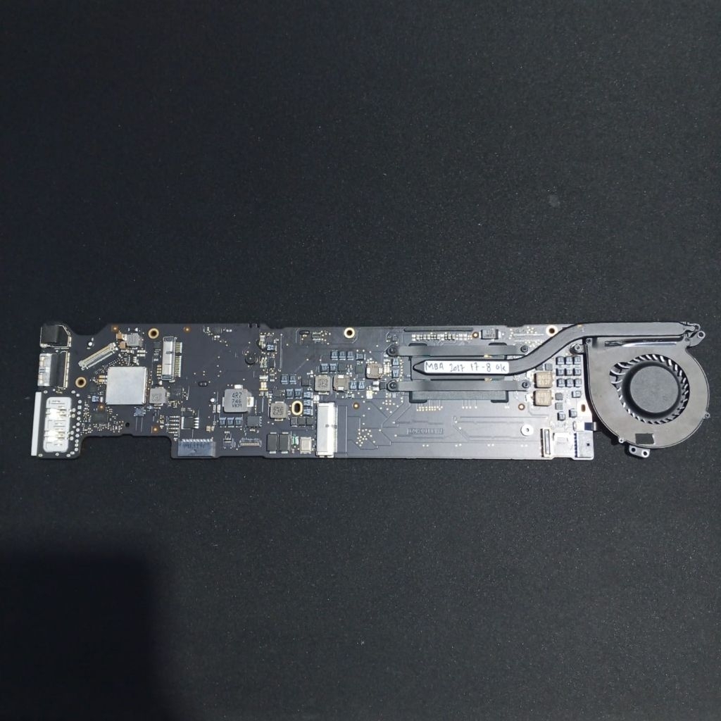 Mesin Copotan Original Apple, Macbook Air 13" A1466 2017 Core i7-8 GB