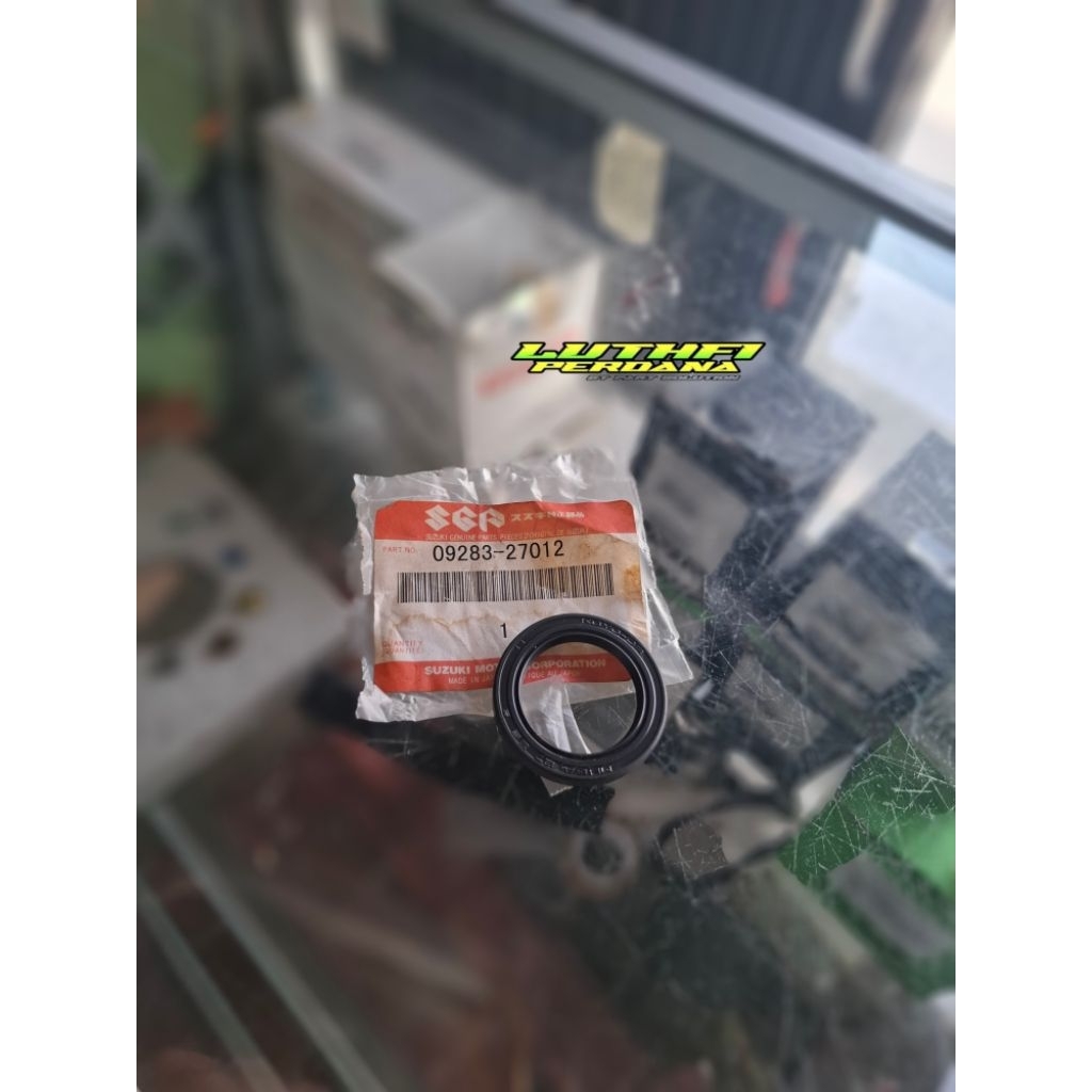 SEAL GEAR DEPAN SUZUKI RGR ORIGINAL
