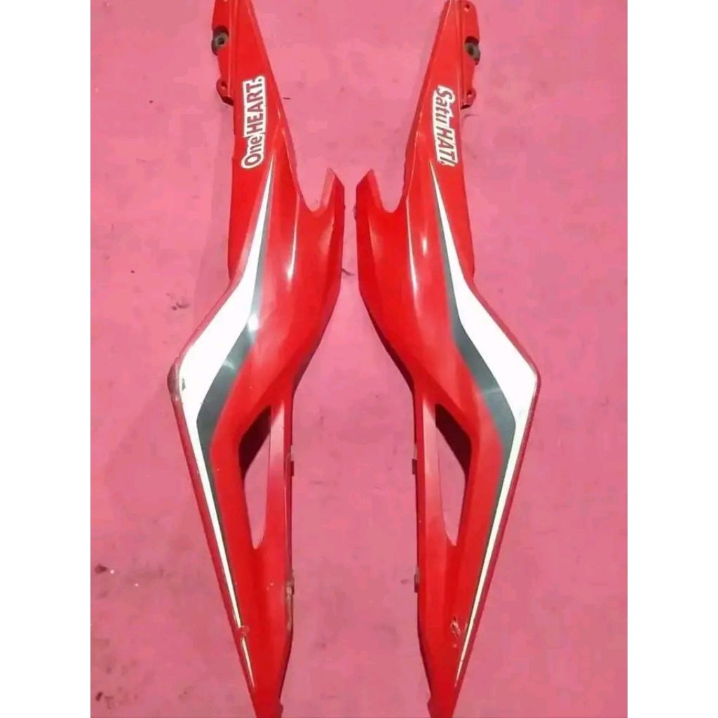 Body Belakang Kanan kiri Original CBR150R