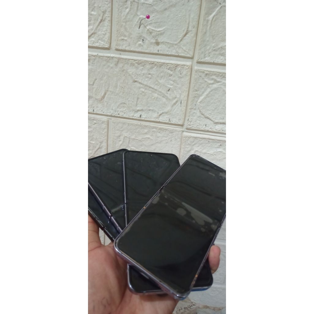 Samsung z flip 4 minus lcd