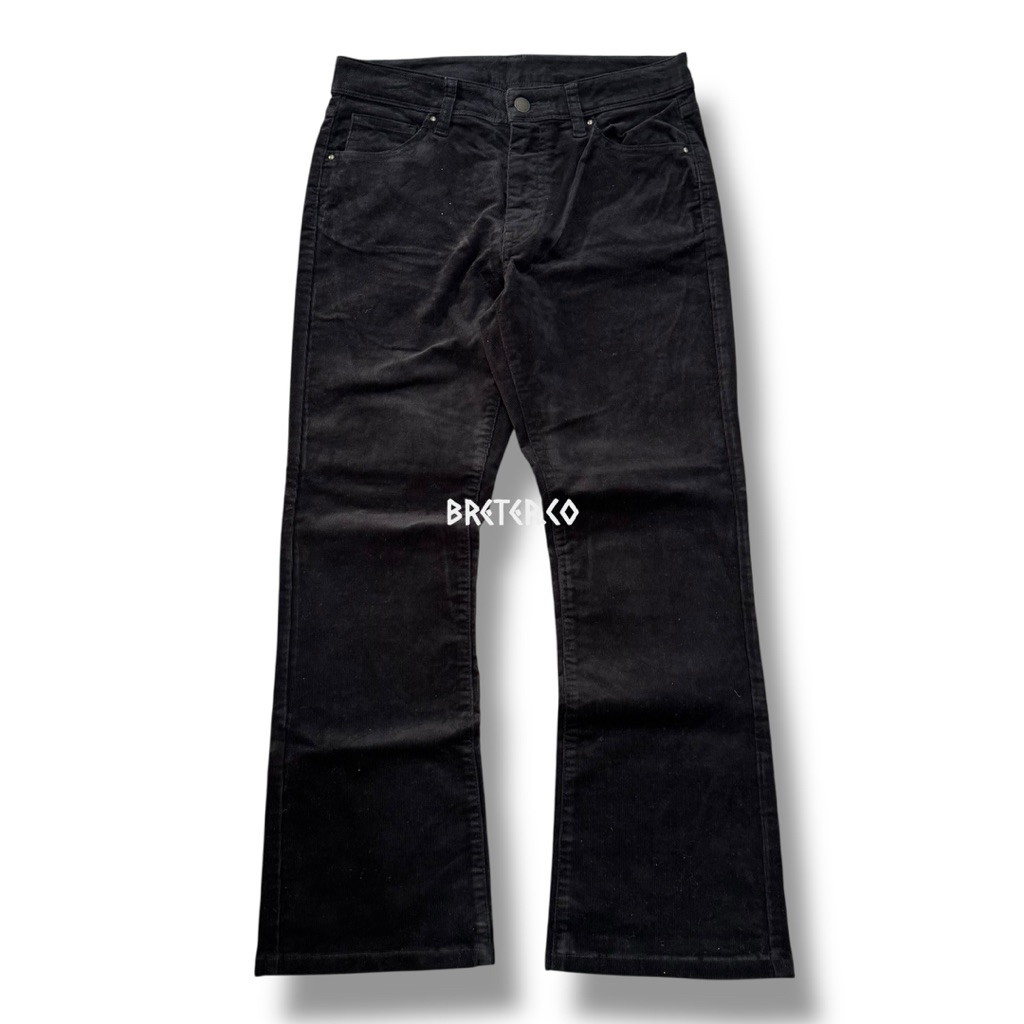 Uniqlo Bootcut Corduroy Pants  kode - A737 size 26-27 pinggang - 72