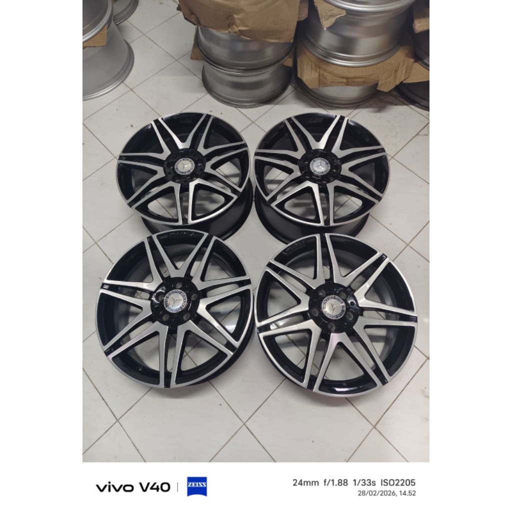 Velg Mercedes-Benz AMG original. r18