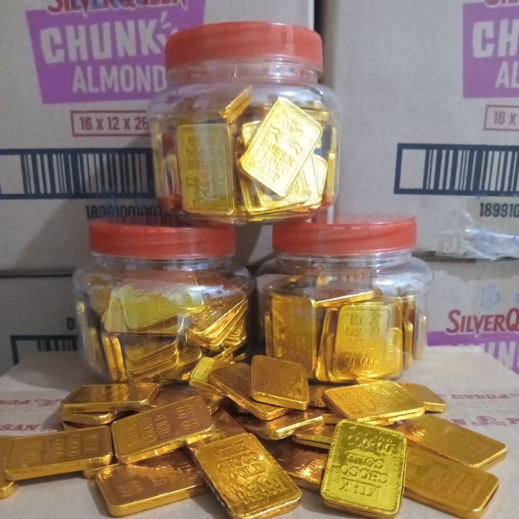 PUSAN COKELAT EMAS BATANGAN VIRAL .. milk choco gold ( coklat emas desain antam )1 toples isi 50
