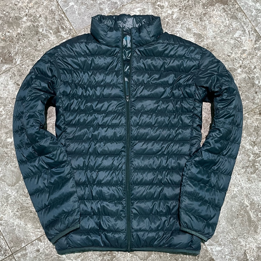 JAKET BULU ANGSA ULTRALIGHT UNIQLO