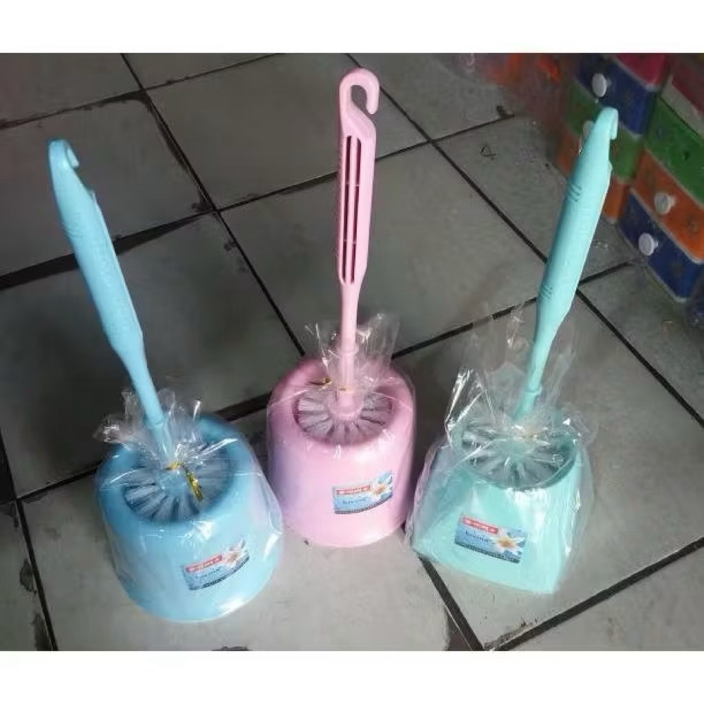 Sikat WC Lion Star No.101 + Pot (Bulat) No. 102 + Pot (Segi) / Sikat Kloset WC + Tempat