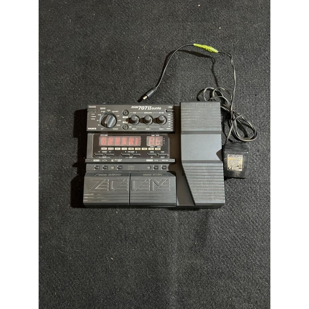 efek zoom 707II multi efek menu banyak dan tahan banting