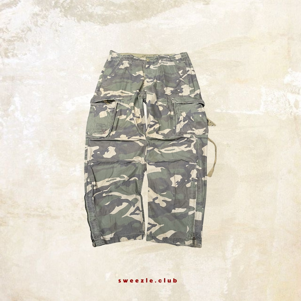 Abercrombie & Fitch Camo Pants