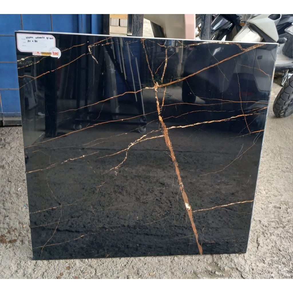 Granite 80x80 IKAD Ontario Black | Glazed Polish