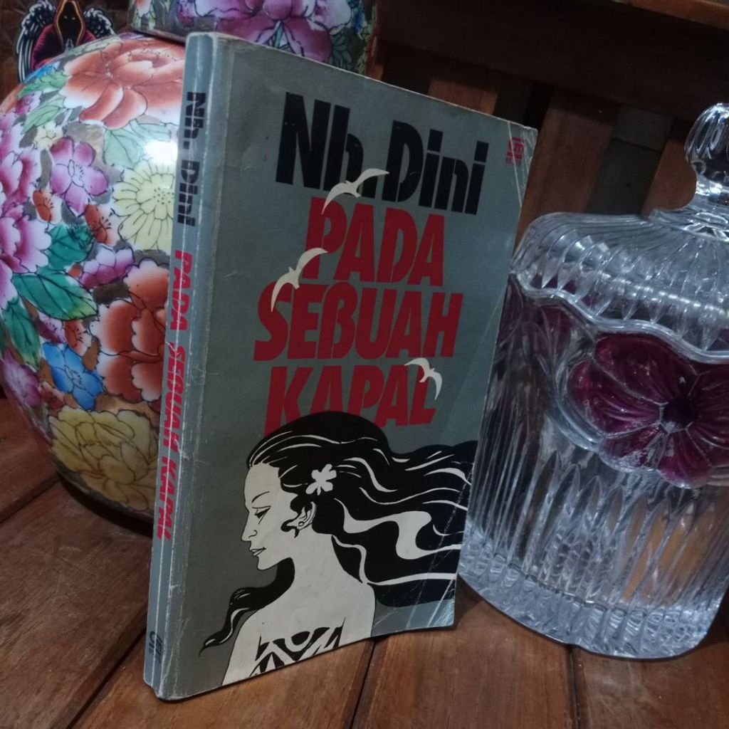 PADA SEBUAH KAPAL - NH.DINI