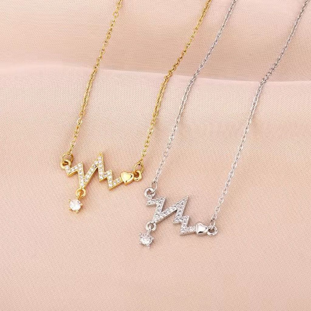 kalung liontin petir permata Titan