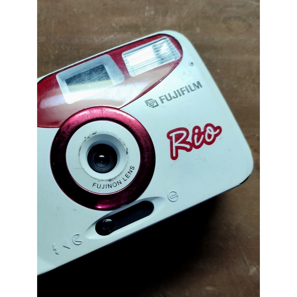 Fujifilm - Rio | Kamera analog 35mm / jadul / vintage
