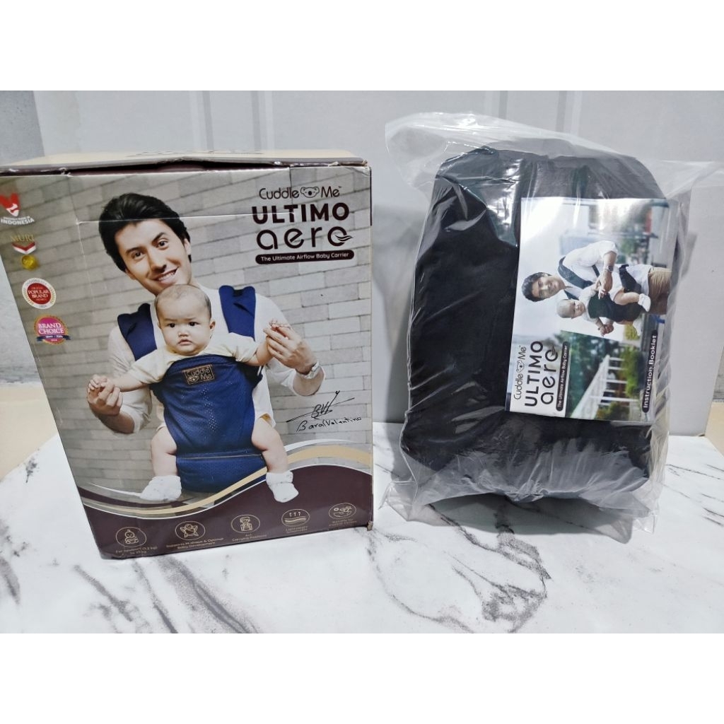 NEW & Preloved Cuddle Me Ultim0 Aero Navy & Pacman Black