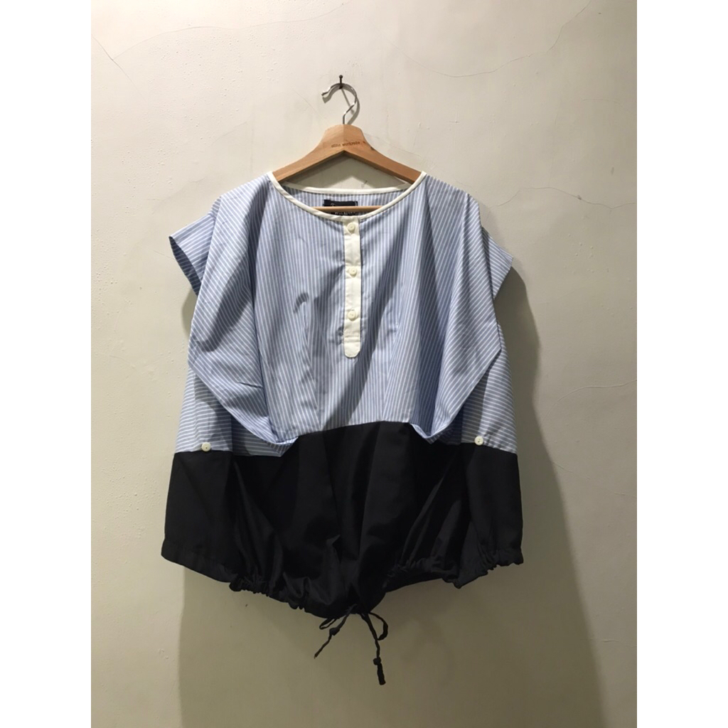 OLINE WORKROBE - DUNKIN TOP IN BLUE