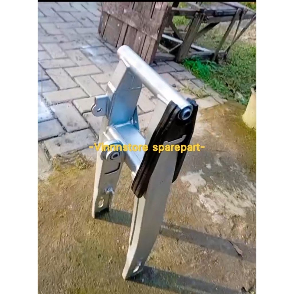 swing arm Yamaha Vixion old original