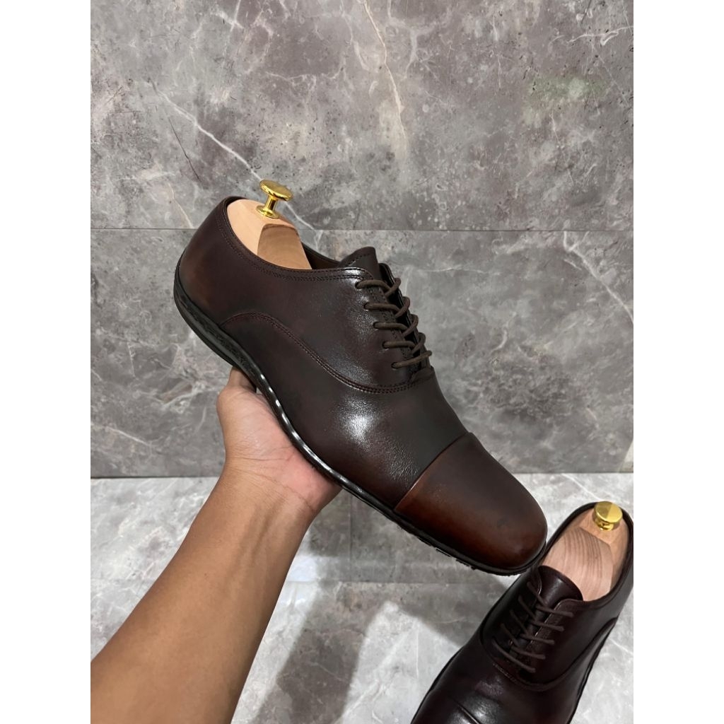 Sepatu Salvatore Ferragamo Formal Ori bekas second preloved pantovel not sneakers casual loafers boo