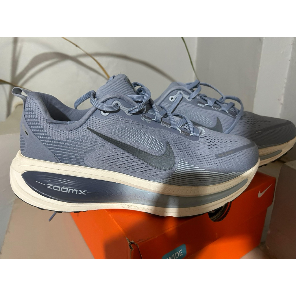 Nike vomero 18 wide prelived second Men