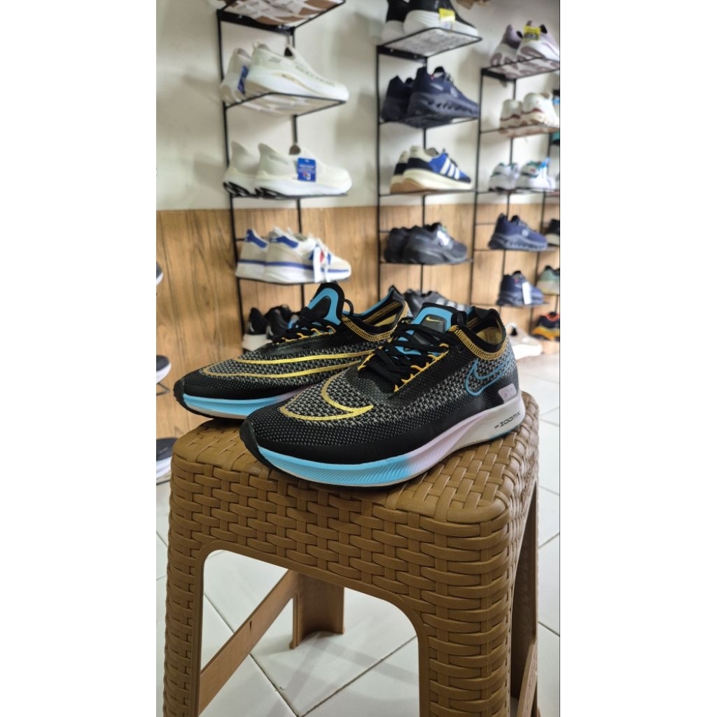 NikeZoomx
