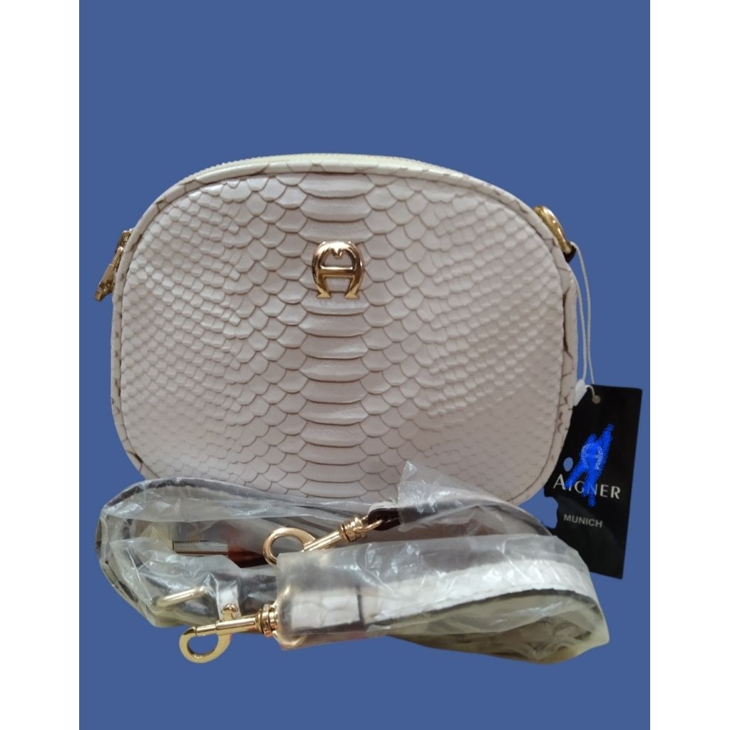 Tas Pesta Gold Emas Tas Anyam, Glossy, Sling Phone Bag