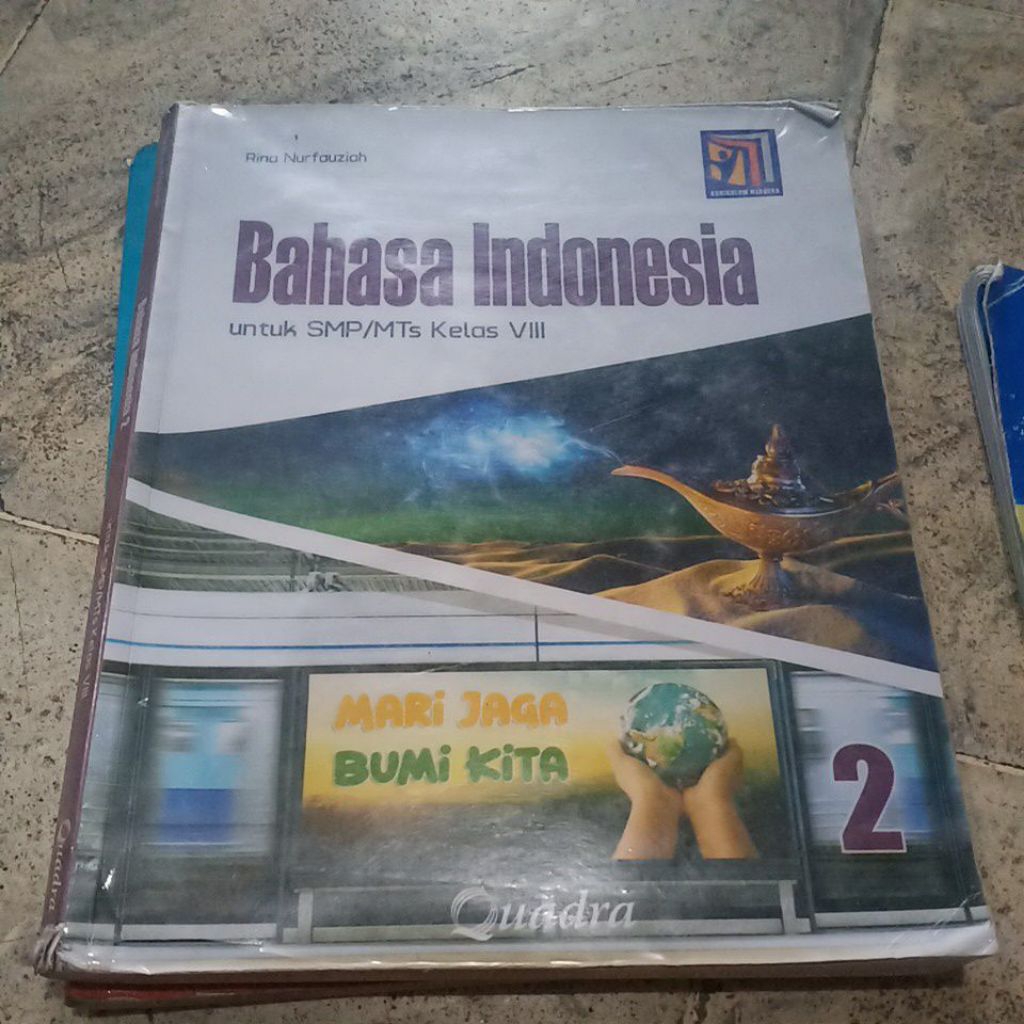bahasa indonesia kelas VIIl/8/2 kurikulum merdeka Quadra ORIGINAL