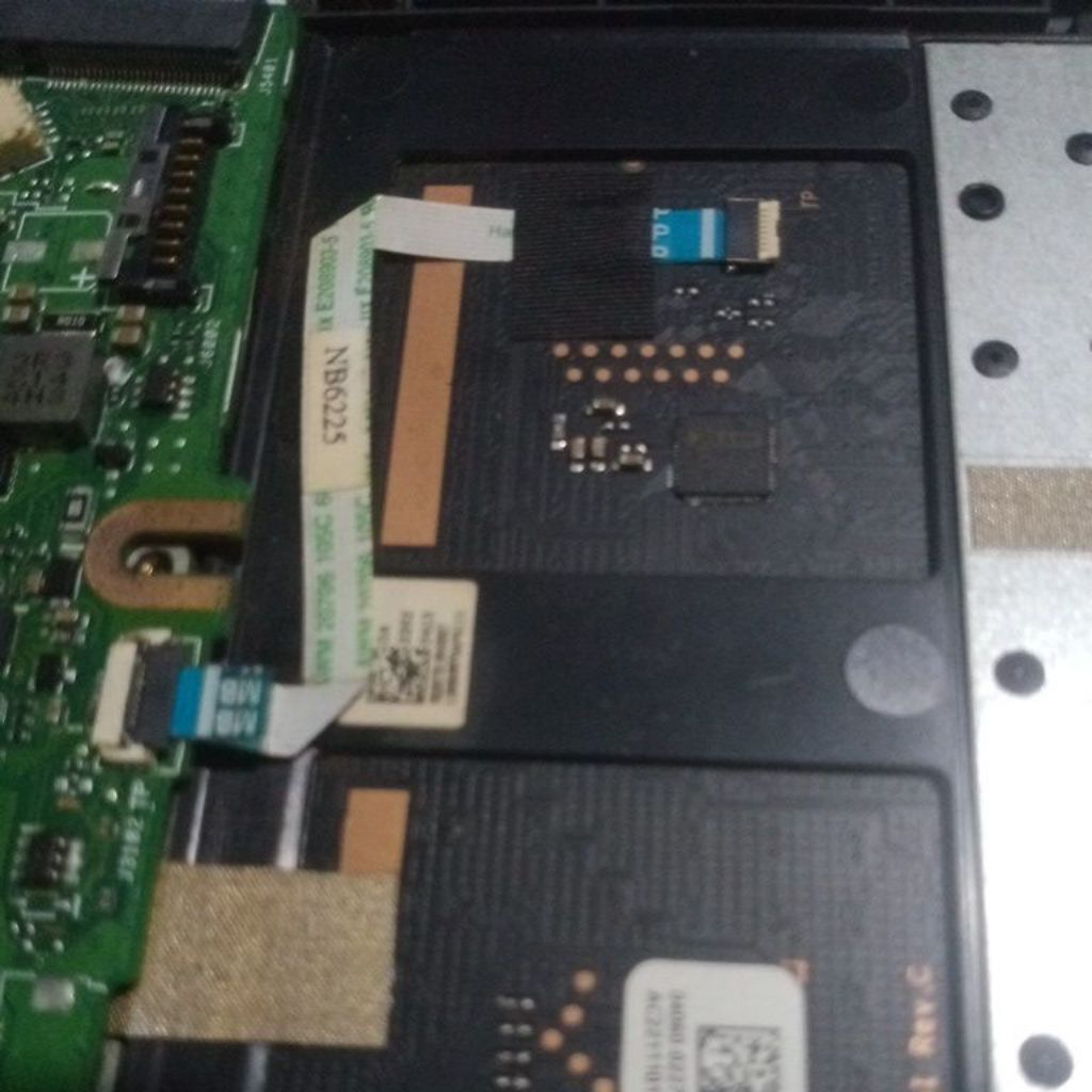 Flexible Touchpad Asus A1402Z normal