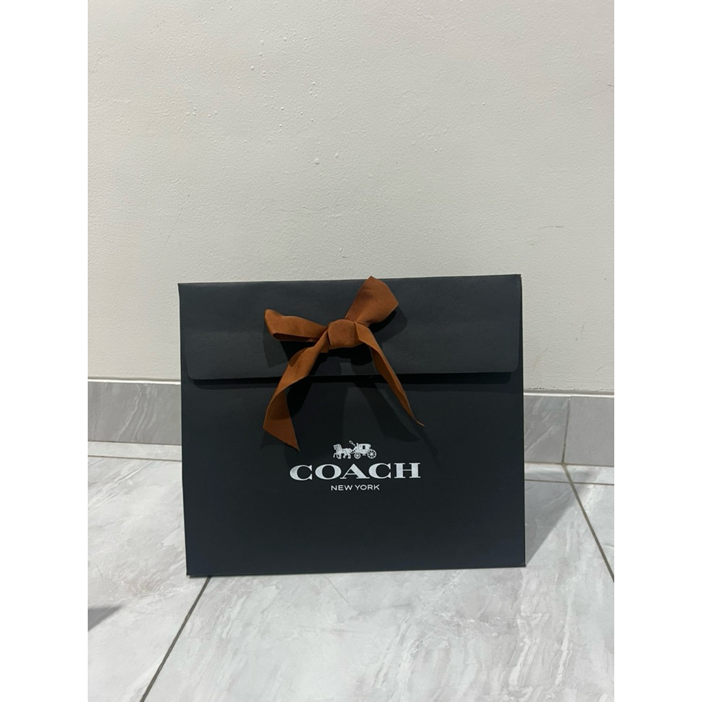 PAPERBAG DIOR COACH BAPE KATESPADE JOMALONE