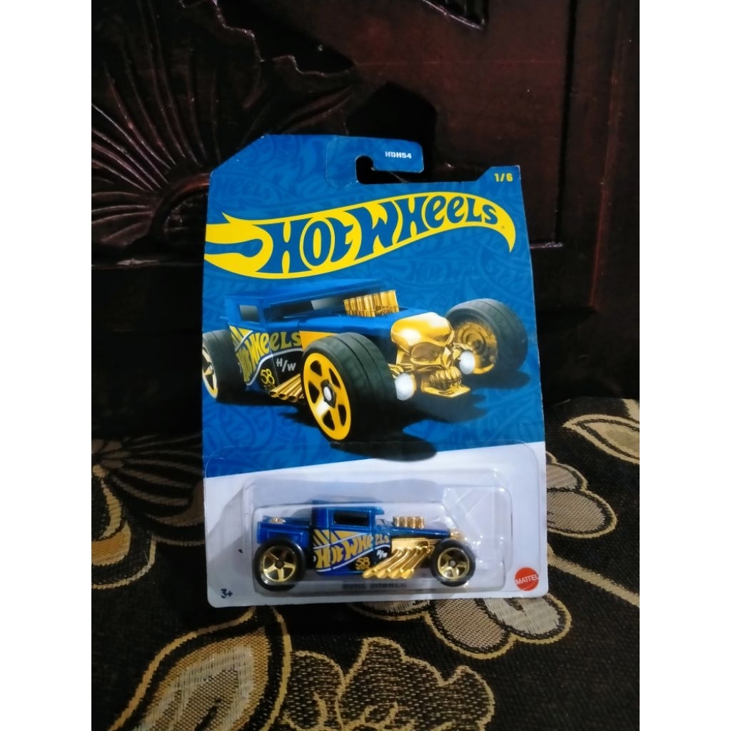 hotwheels Bone shaker