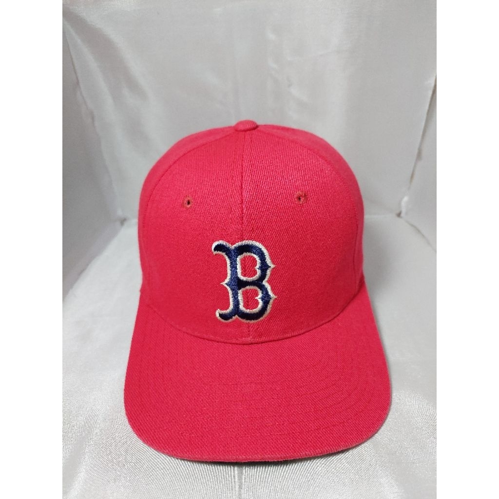 Topi MLB Vintage Boston Under Visor Hijau