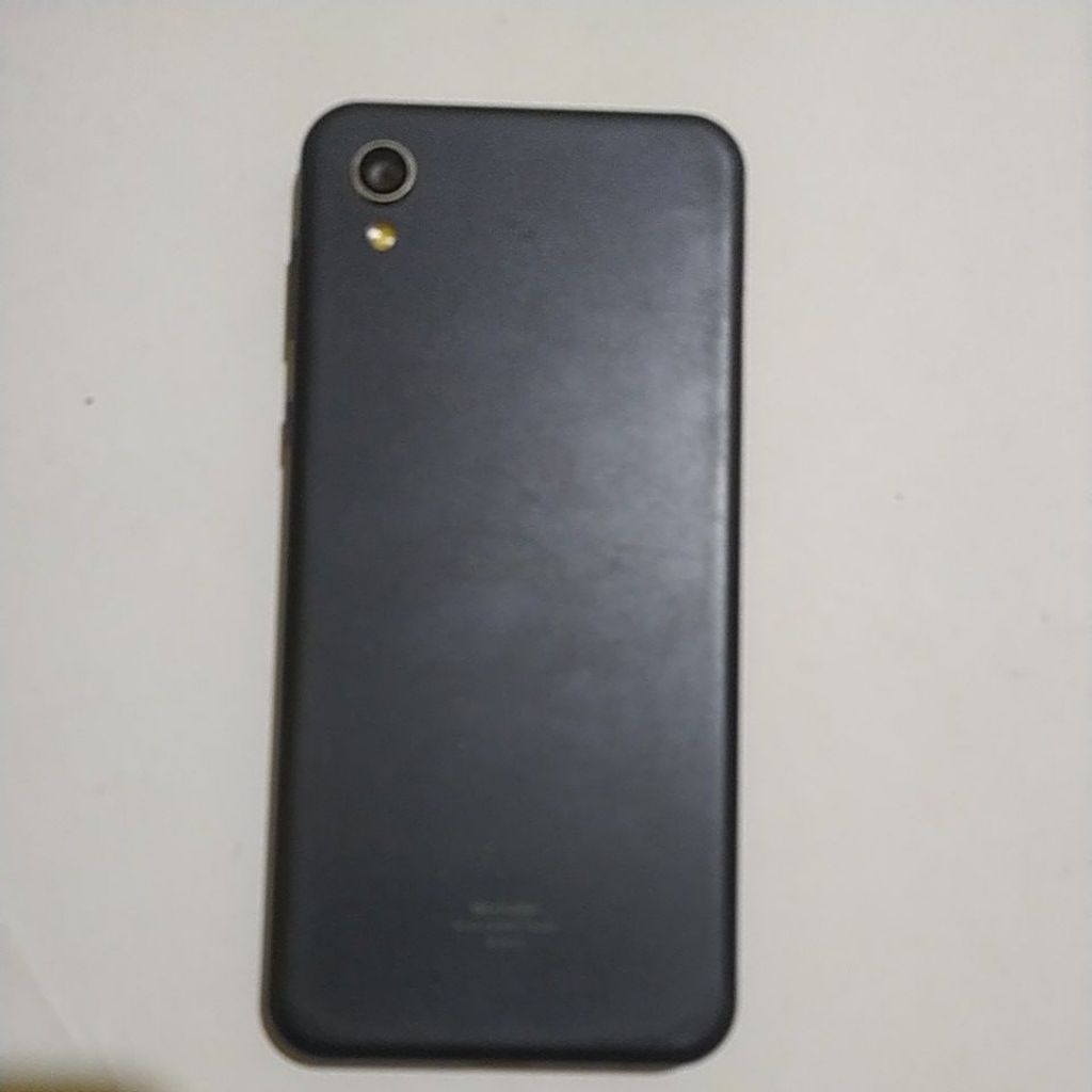 AQUOS sharp sense 2