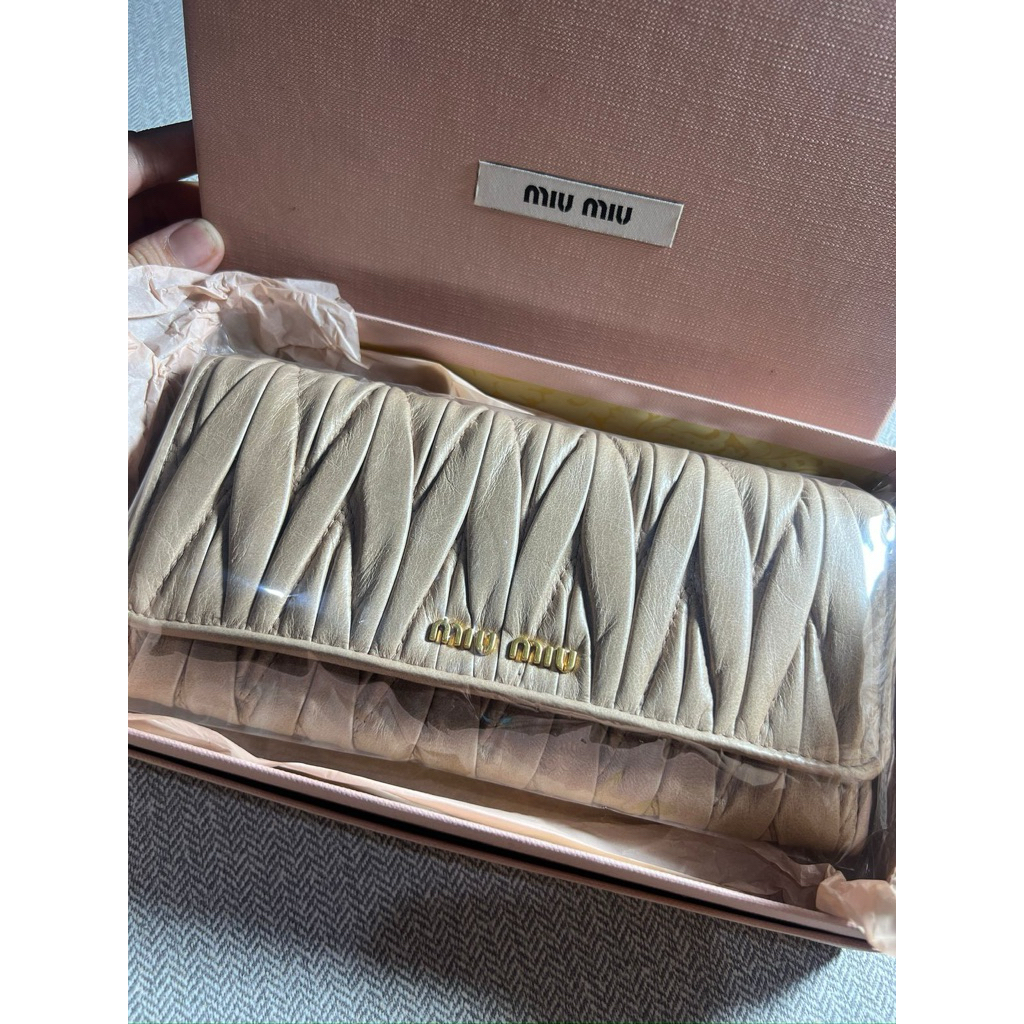 long wallet miu miu authentic