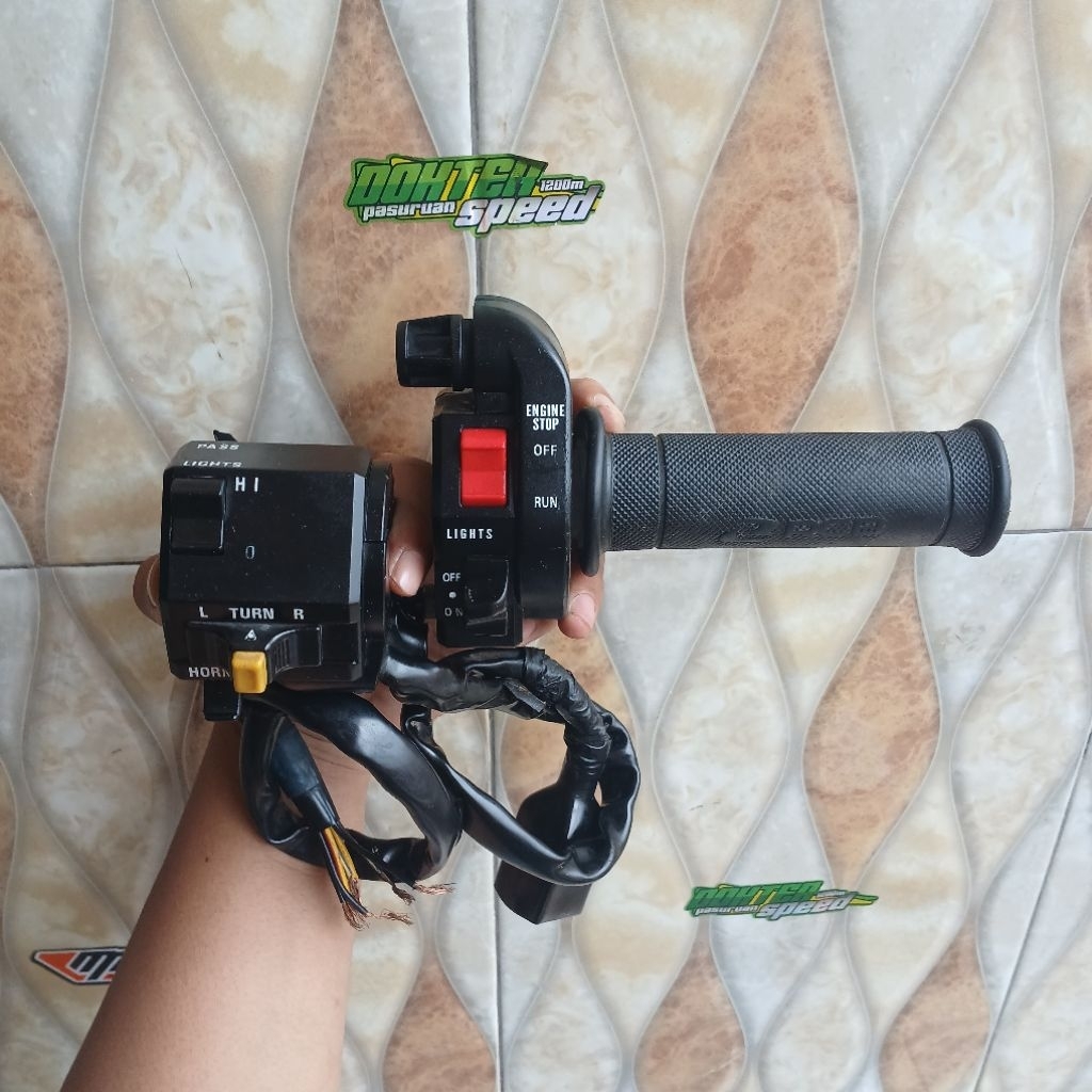 Gas kontan ninja R/SS original copotan tahun muda