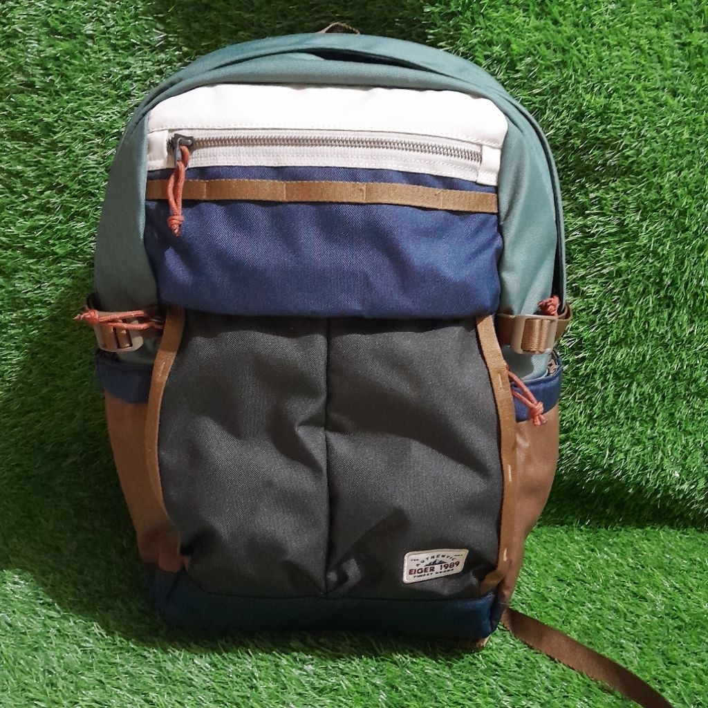 Tas EIGER WANDERFURTHER CAMERA (New)