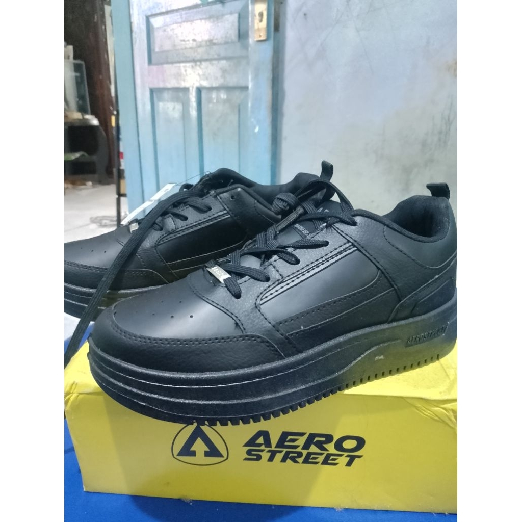 sepatu aerostreet sepatu sekolah sepatu outdoor size 42