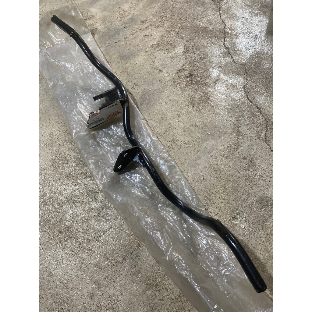 BESI BARSTEP DEPAN FOOTSTEP DEPAN SUZUKI RC80 RC100 RC 100 BARANG BARU