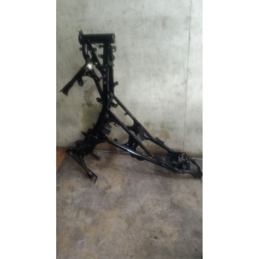 rangka besi tulang sasis GSX S