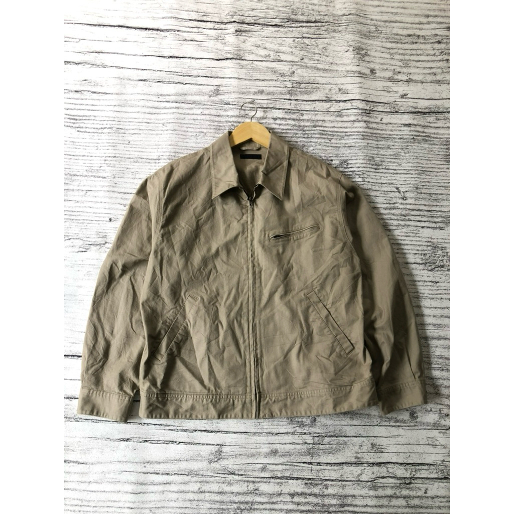 uniqlo detroit mewahh golden size