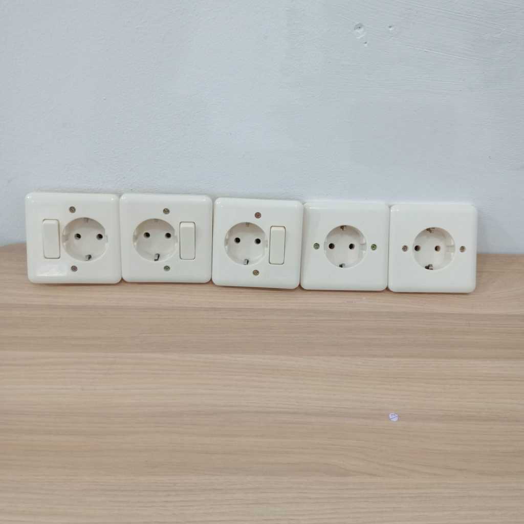 IB SAKLAR BRIGHT-G/IB SERI/IB ENGKEL/IB ENGKEL STOP/IB STOP SNI