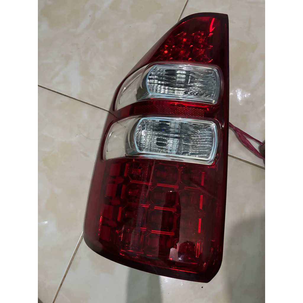 stoplamp Toyota nav1 Nav 1 kiri
