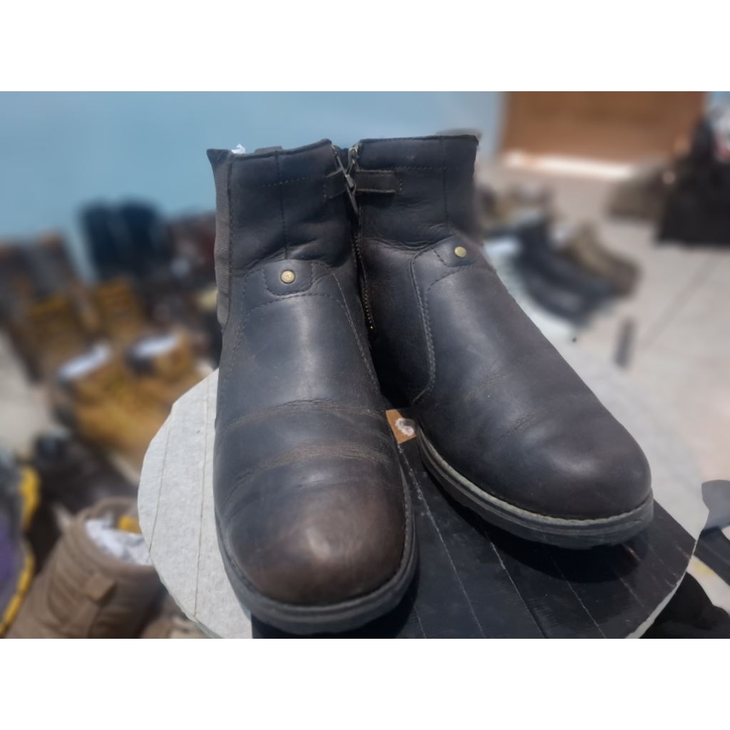 Sepatu Second Timberland Chelsea Boots size 39