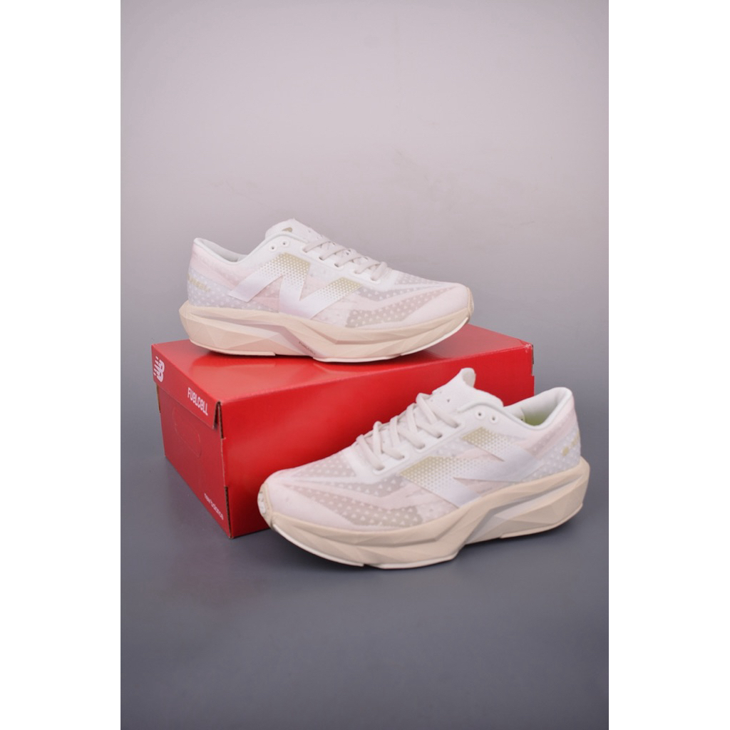 New Balance Fuelcell Rebel V4 White Linen