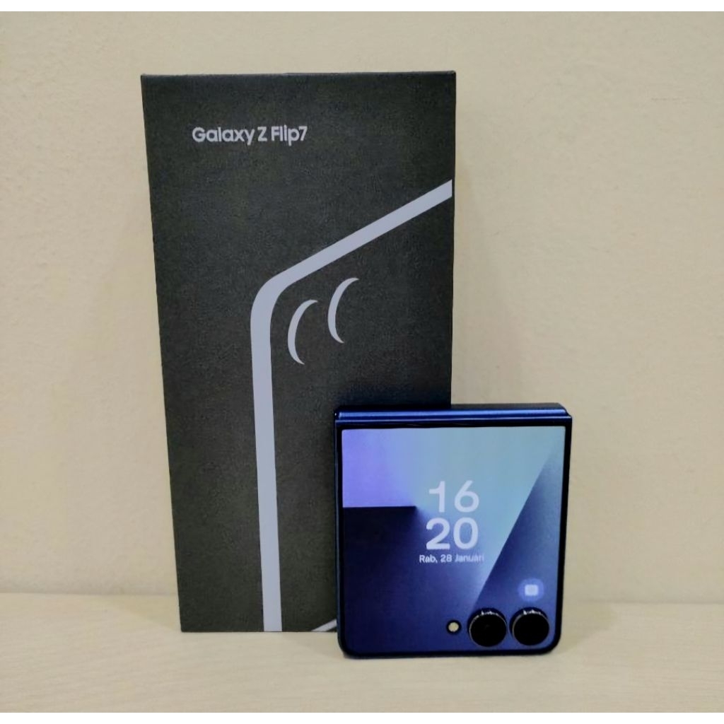 SAMSUNG GALAXY Z FLIP 7 FULLSET SECOND
