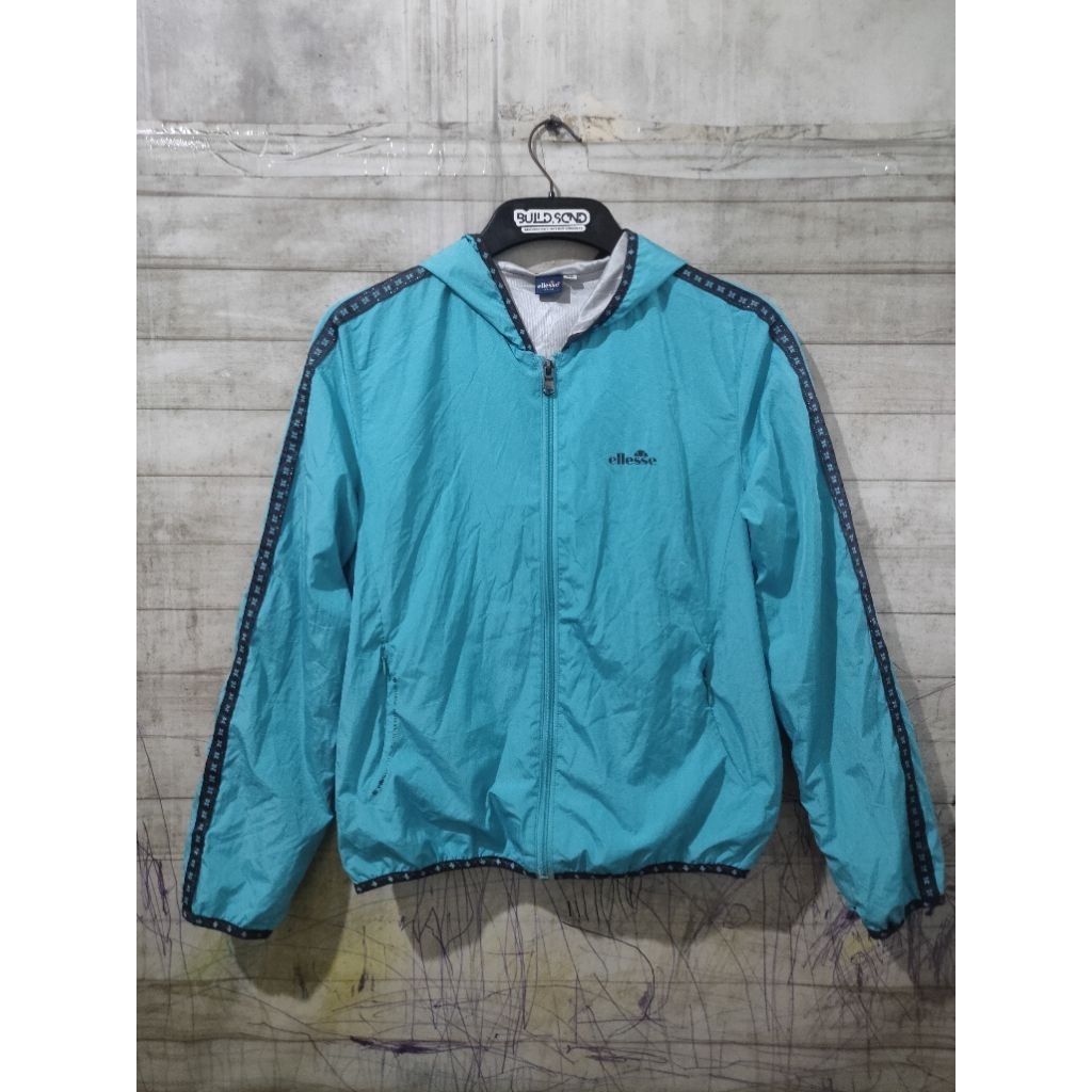 Ellese Windbreaker Parasut Outdoor Jacket Blue Ice Original Size M 