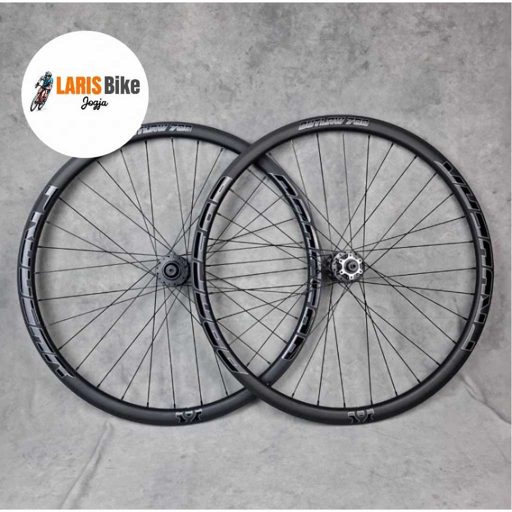 Wheelset 700C PROGEAR OUTLAW 700 30MM Hub Freehub ProGear Tawon Alloy Double Wall Tubeless Ready